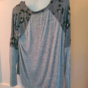Long sleeve shirt. Maurices. Medium. Smoke free